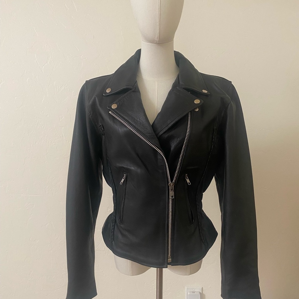 ***UNIK Black Leather Motorcycle Jacket